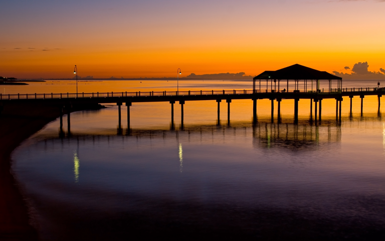 30_Minutes_to_Sunrise_Redcliffe_Jetty-2+_(2593358841)-1